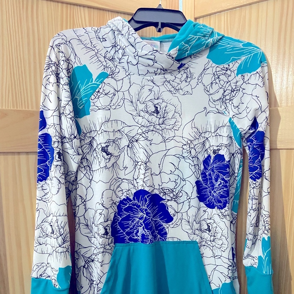 LuLaRoe Amber Hoodie